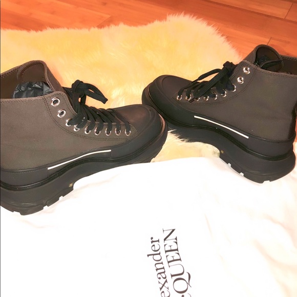 Alexander McQueen Boots - Picture 2 of 5